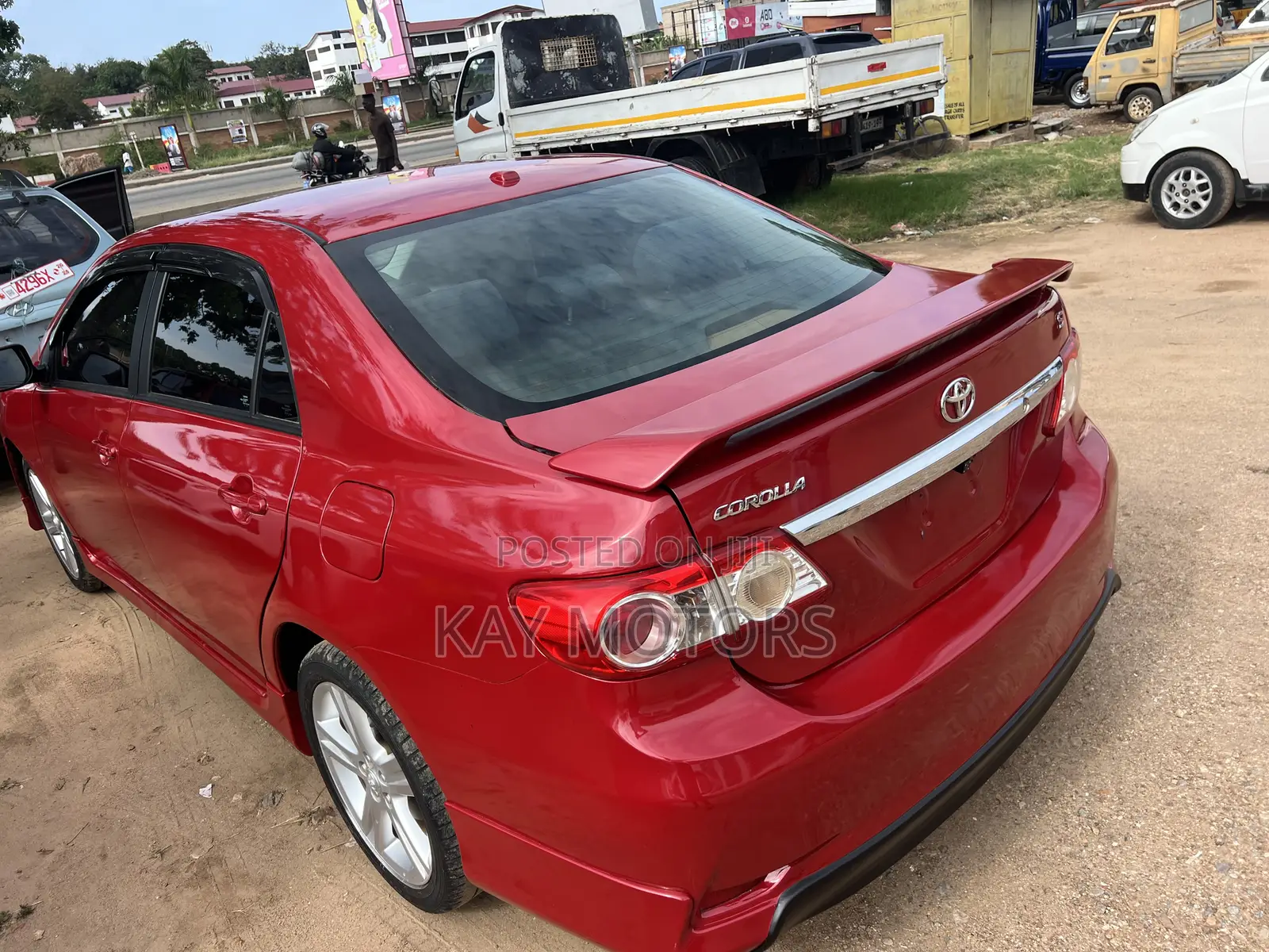 Toyota Corolla S 4dr Sedan (1.8L 4cyl 4A) 2013 Red