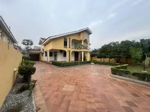 4bdrm Mansion in Bee Decor & Homes, West Legon for rent