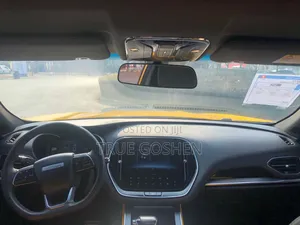 Jetour X70 Plus 1.5 5-Seater FWD 2020 Yellow