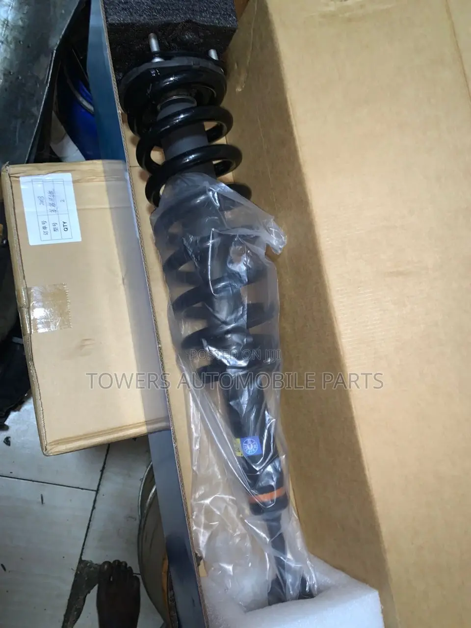 Toyota Seuoia 2013-2020 Front Shocks With Sensor