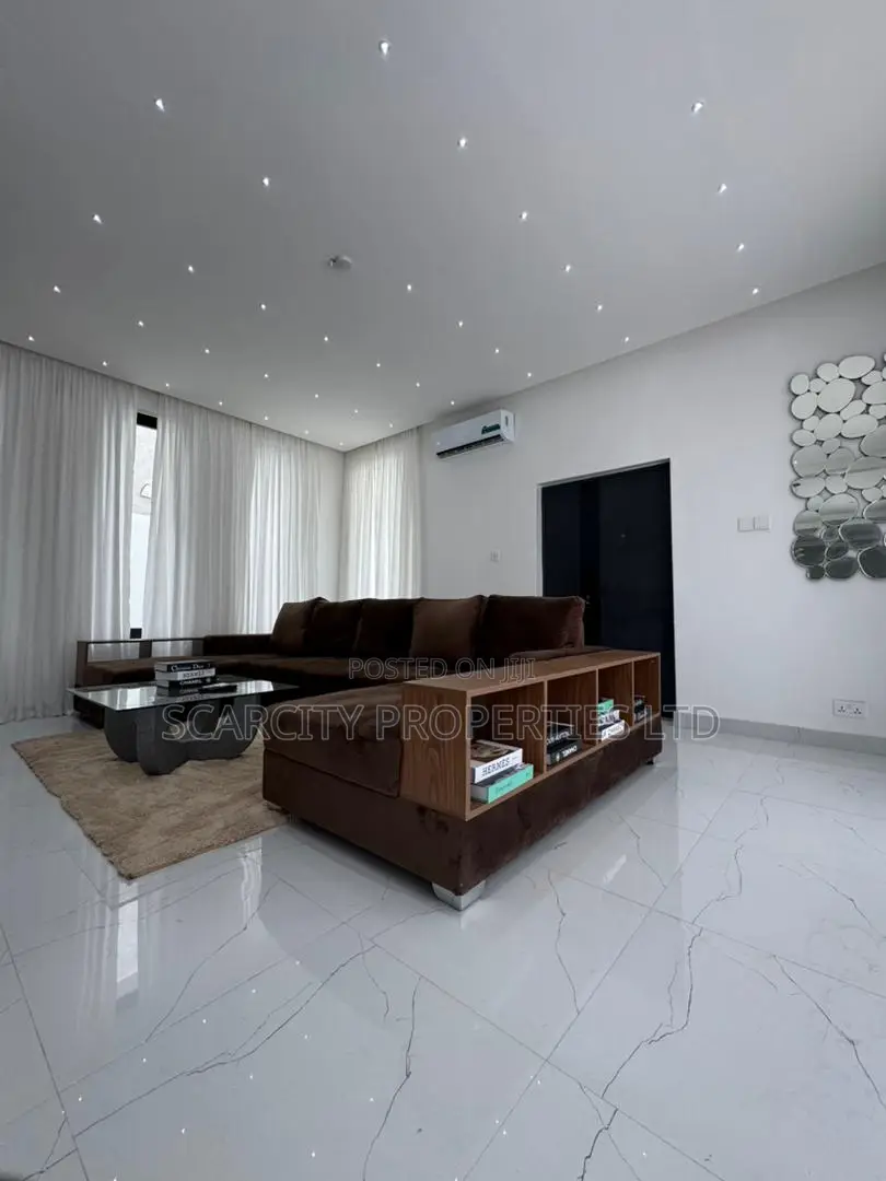 Furnished 4bdrm House in Nmai-Dzorn for sale