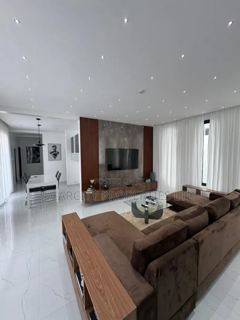 Furnished 4bdrm House in Nmai-Dzorn for sale