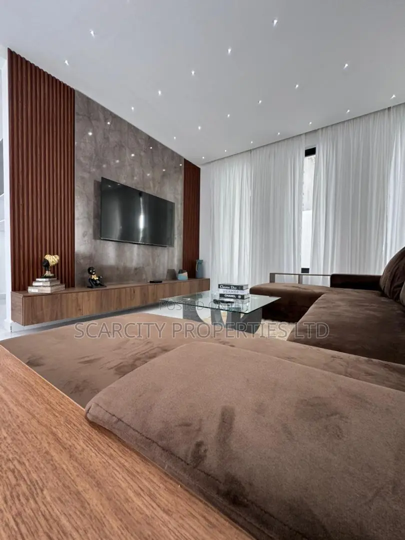 Furnished 4bdrm House in Nmai-Dzorn for sale