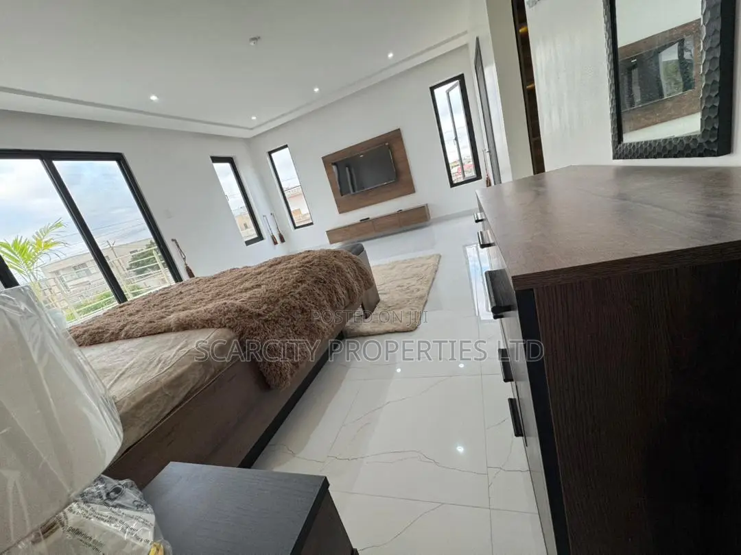 Furnished 4bdrm House in Nmai-Dzorn for sale