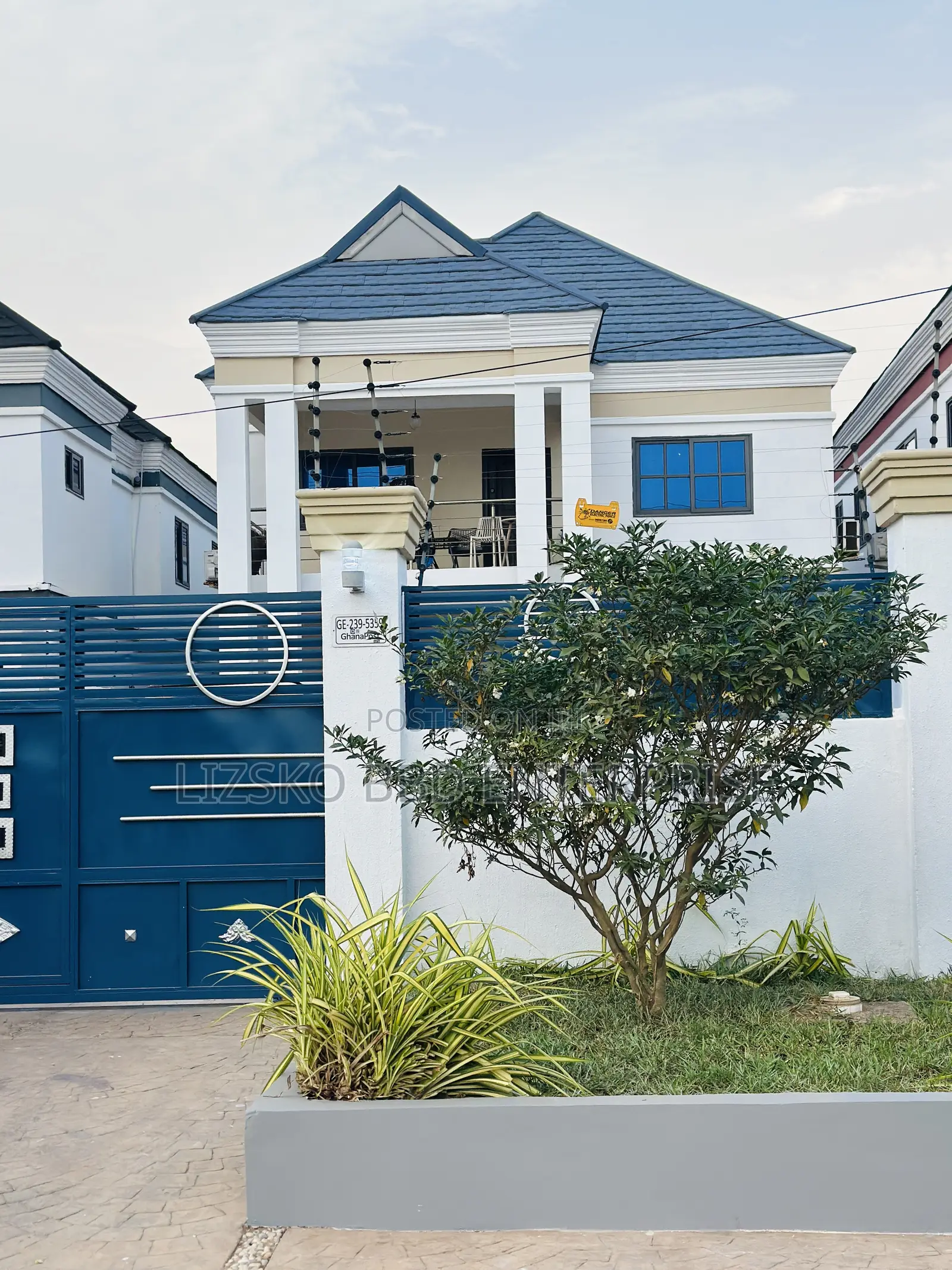 Furnished 5bdrm Mansion in North Legon for sale