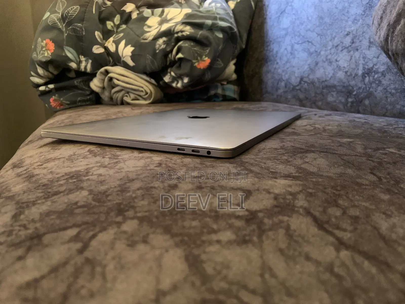 Laptop Apple MacBook 2018 16GB Intel SSD 512GB