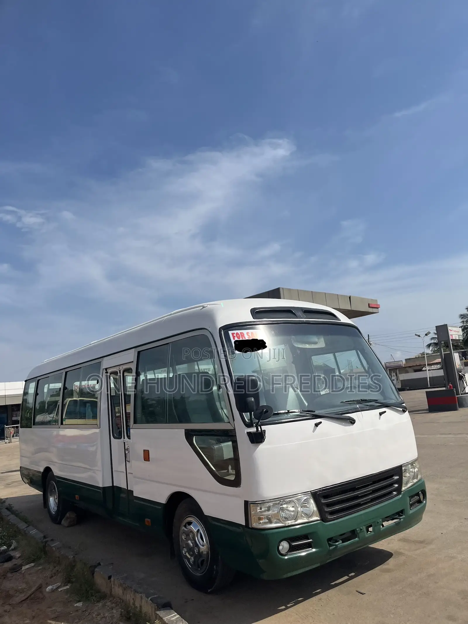 Toyota Coaster 2010 White