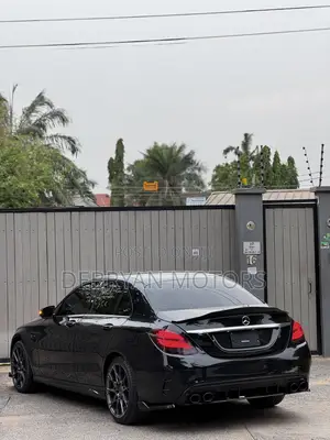Mercedes-Benz C300 Sport 4Matic Sedan AWD (2.0L 4cyll 7A) 2016 Black