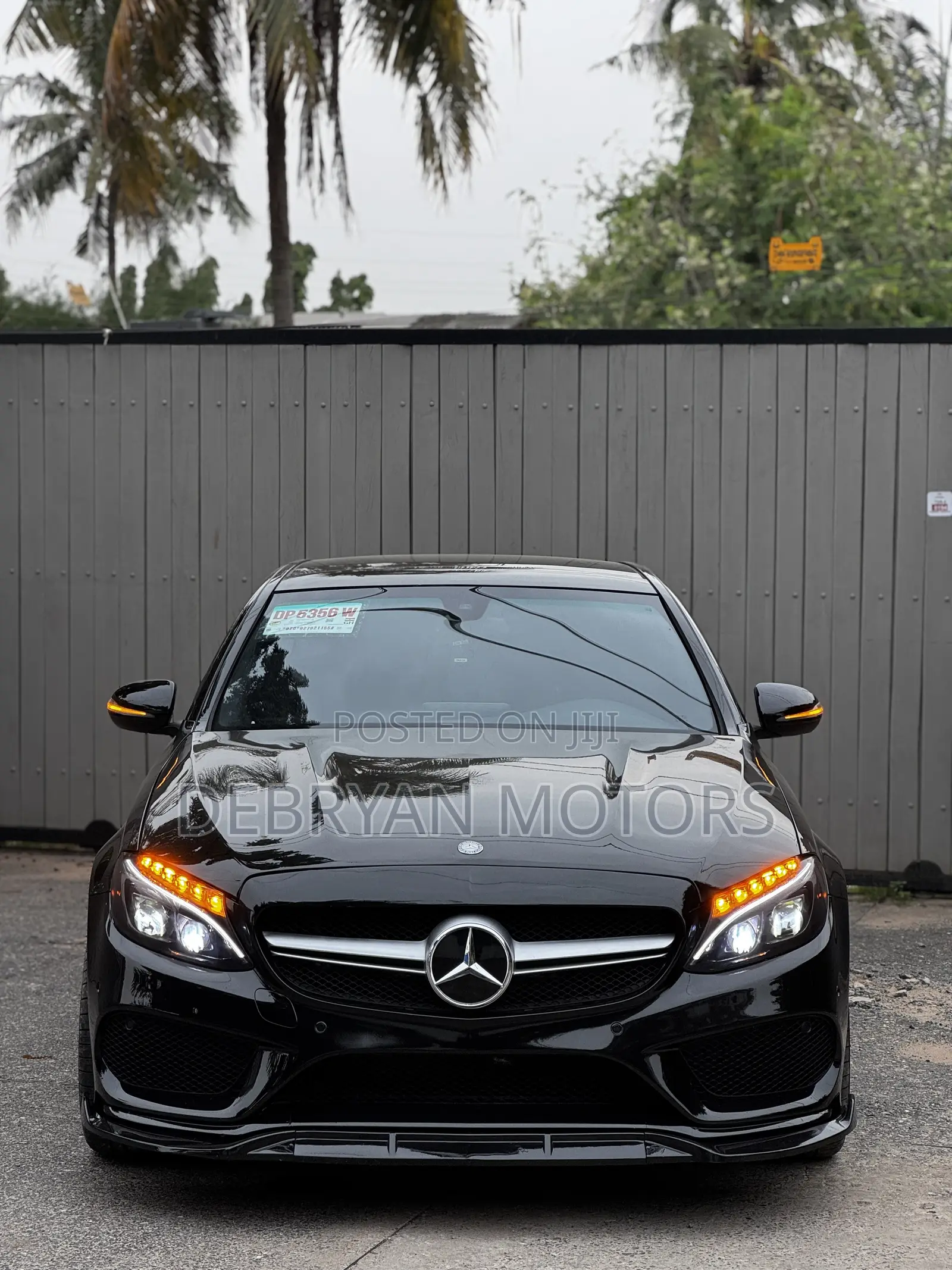 Mercedes-Benz C300 Sport 4Matic Sedan AWD (2.0L 4cyll 7A) 2016 Black