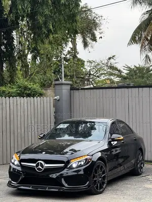 Mercedes-Benz C300 Sport 4Matic Sedan AWD (2.0L 4cyll 7A) 2016 Black