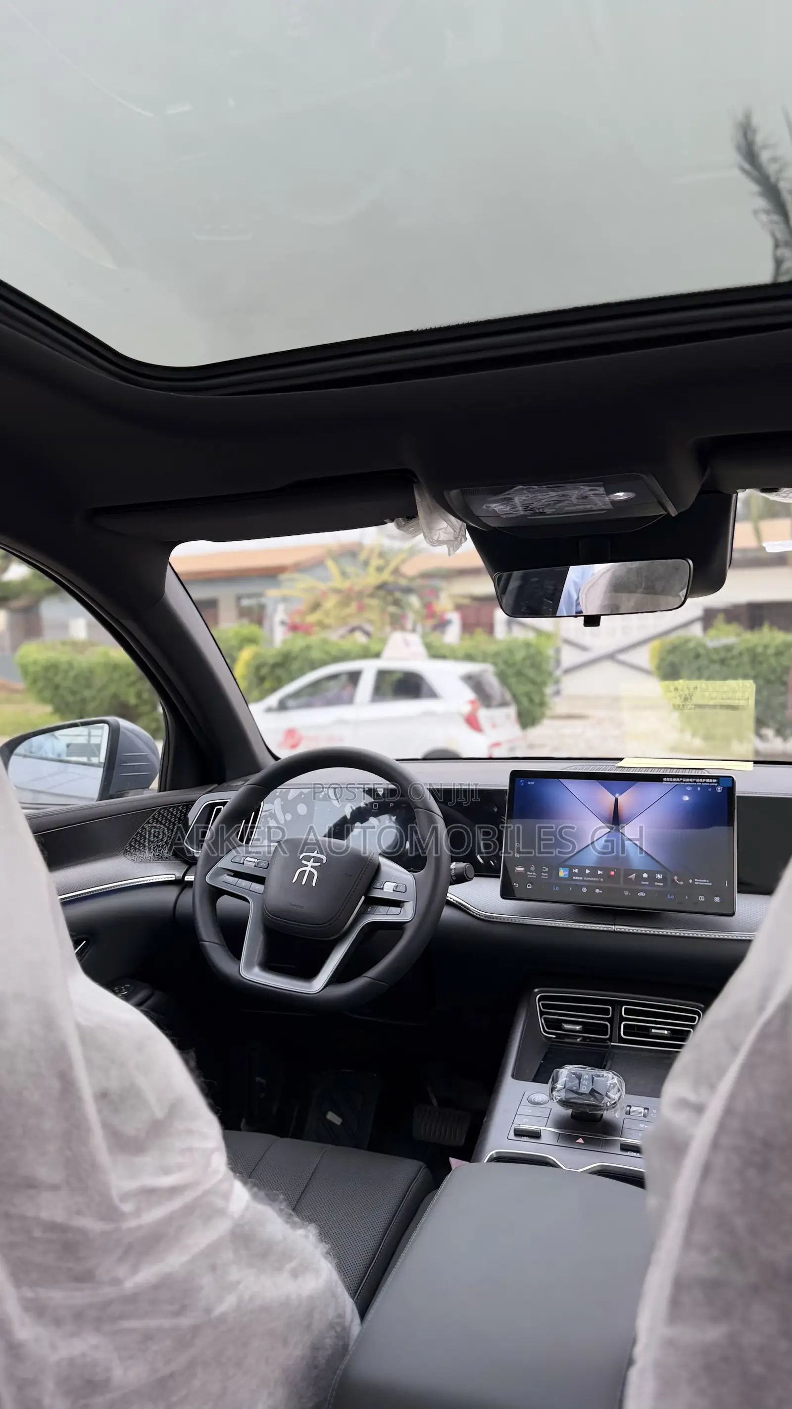 New BYD Song Plus DM-i 2025 Gray