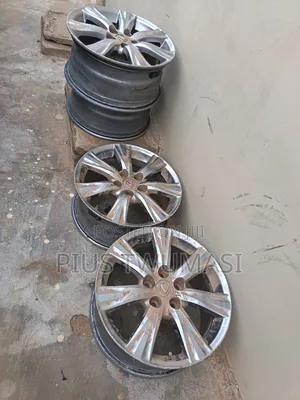 Original Lexus Home Used R17