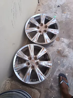 Original Lexus Home Used R17
