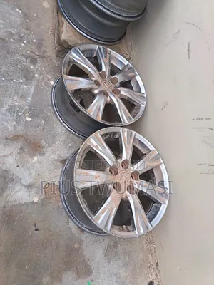 Original Lexus Home Used R17