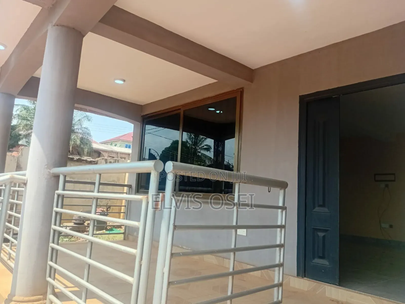 2bdrm Apartment in C Conie Gbawe for rent