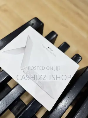Apple Keyboard