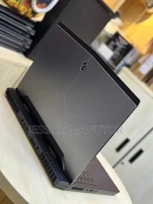 Laptop Alienware M17x R2 16GB Intel Core I9 HDD+SSD 1T