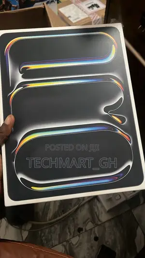 New Apple iPad Pro 13 (2025) 256 GB Gray