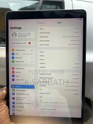 Apple iPad Air 64 GB Black