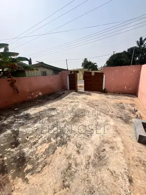 2bdrm House in Dansoman for rent