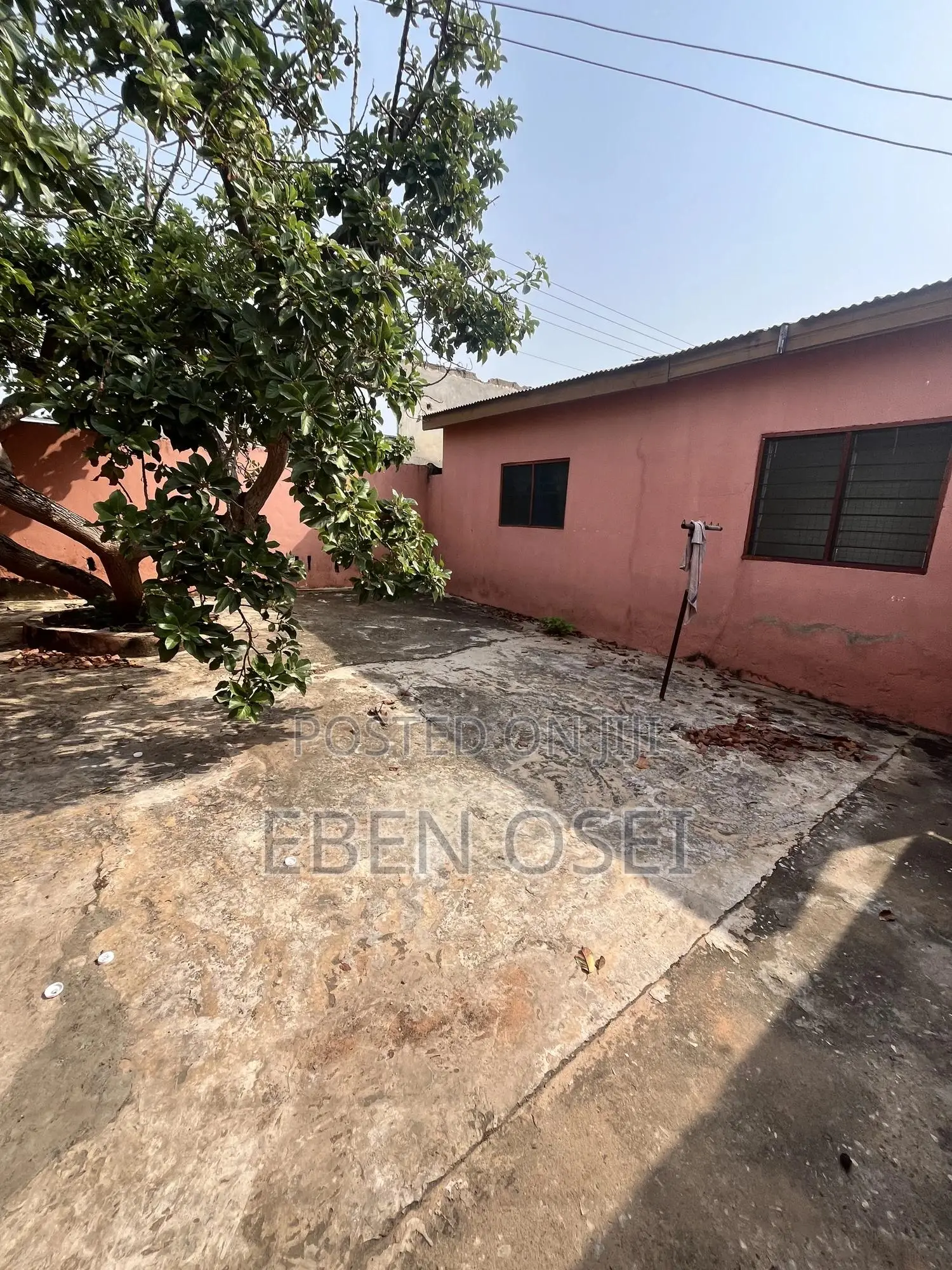 2bdrm House in Dansoman for rent
