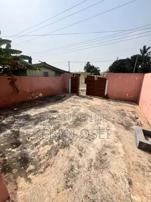 2bdrm House in Dansoman for rent