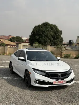 Honda Civic Touring 4dr Sedan (1.5L 4cyl) 2016 White