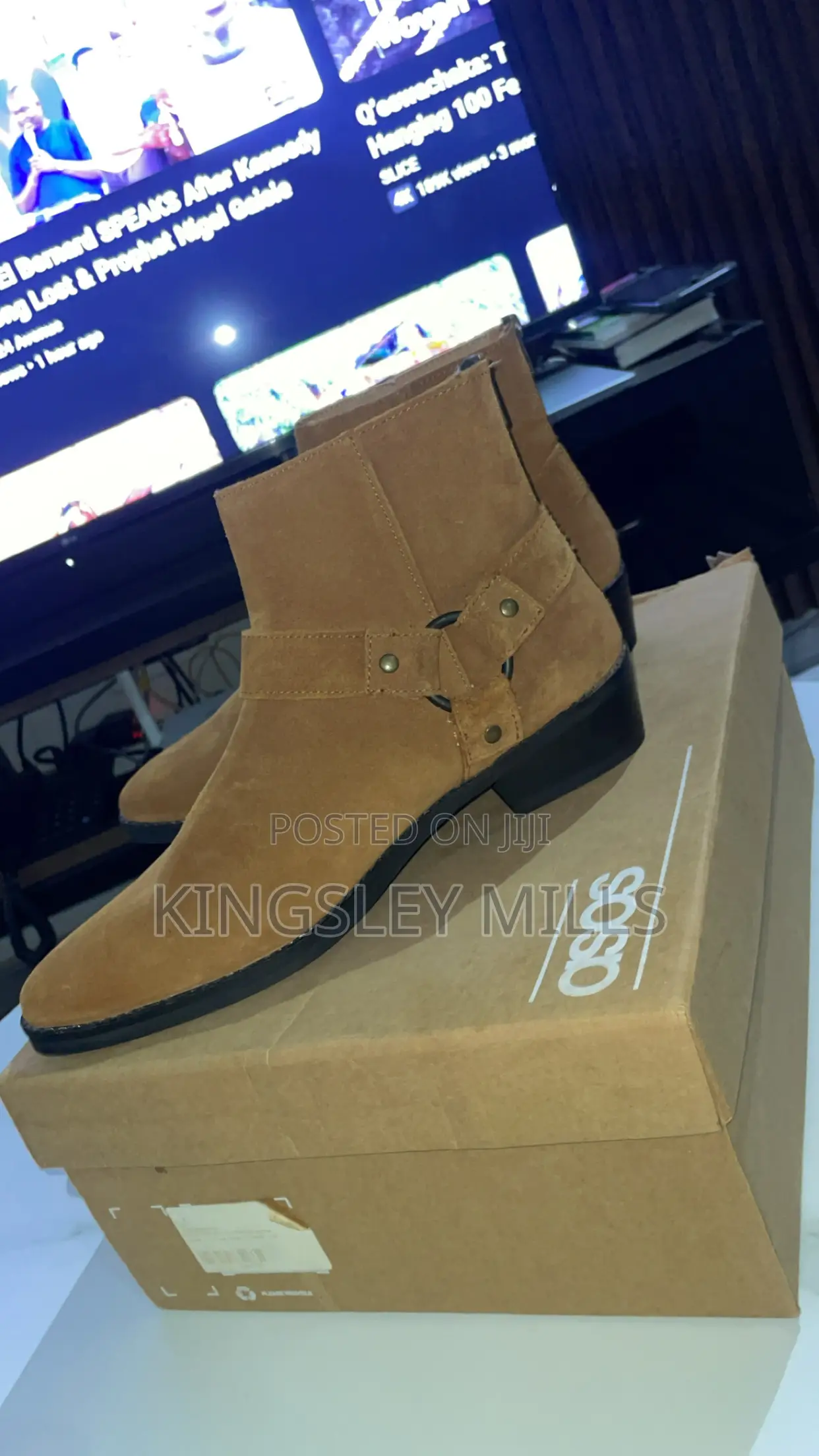 Chelsea Boots