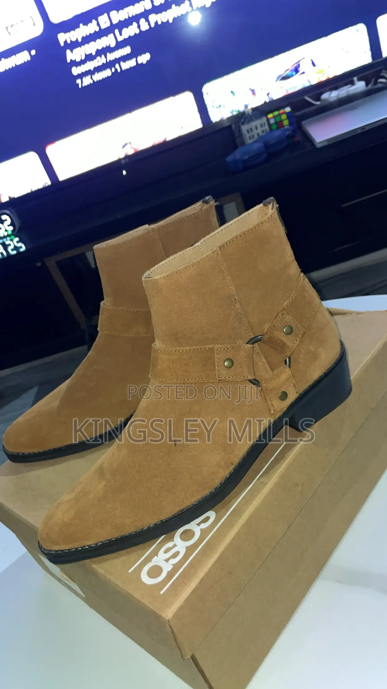 Chelsea Boots