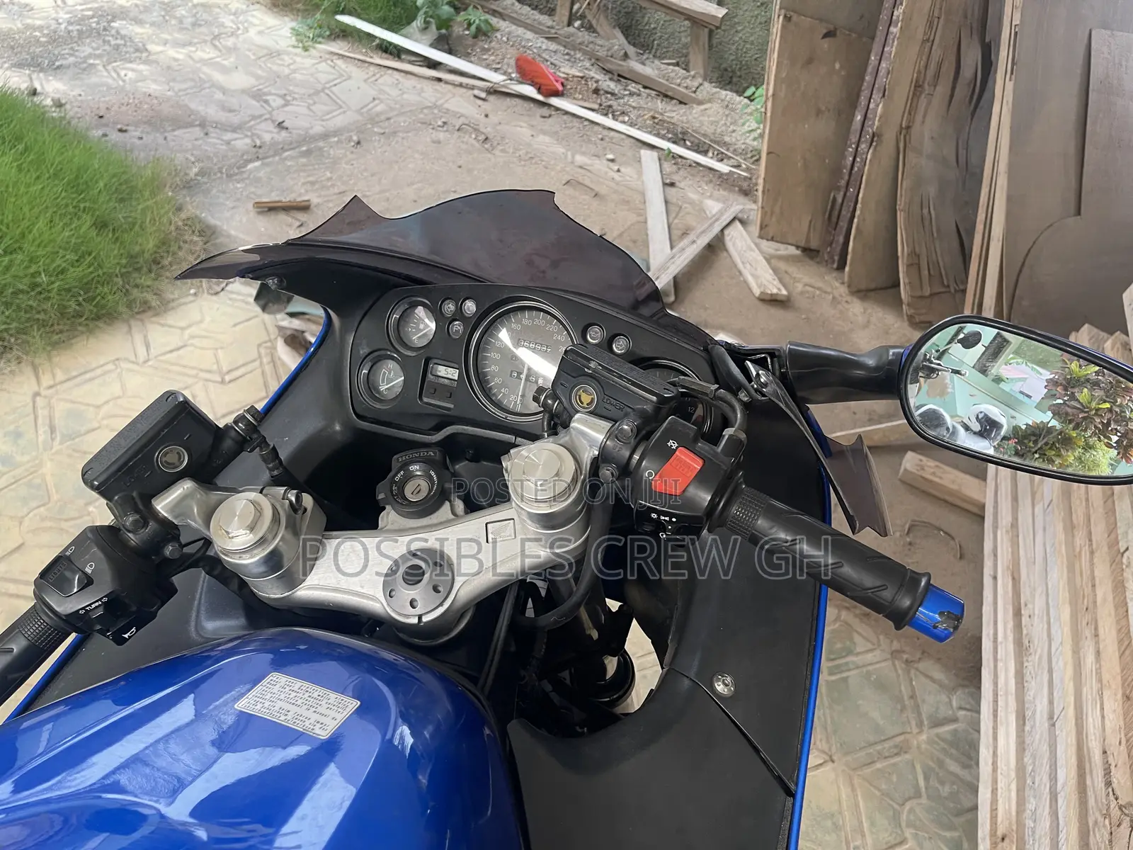 Honda CBR 2005 Blue