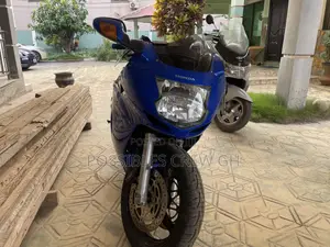 Honda CBR 2005 Blue