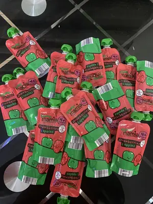 Organic Mamia Strawberries and Apples
