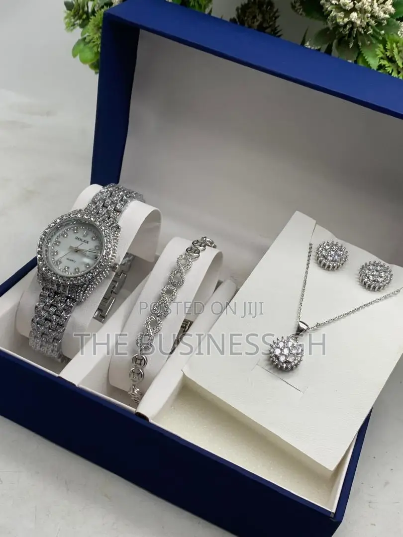 Ladies Jewelry Set