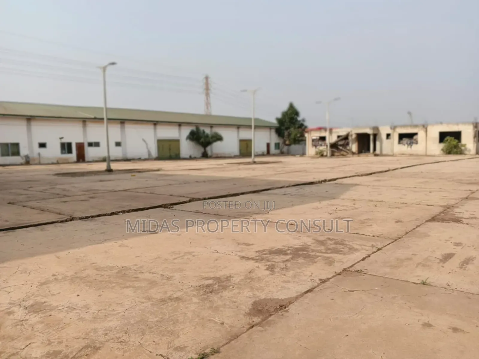 Commercial Office Space,Warehouse, Showroom for Sale at Tema Comm 25