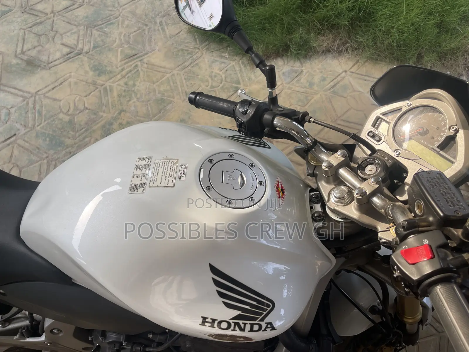 Honda CB 2009 White
