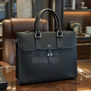 Timeless Executive Hermes Leather Tote Bag