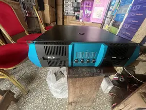 RCF R8000 4 Channel Amplifier