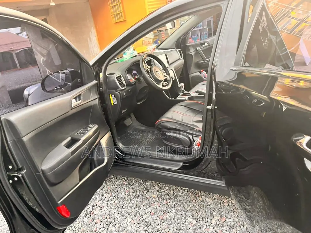Kia Sportage SX 4dr SUV (2.0L 4cyl Turbo 6A) 2017 Black