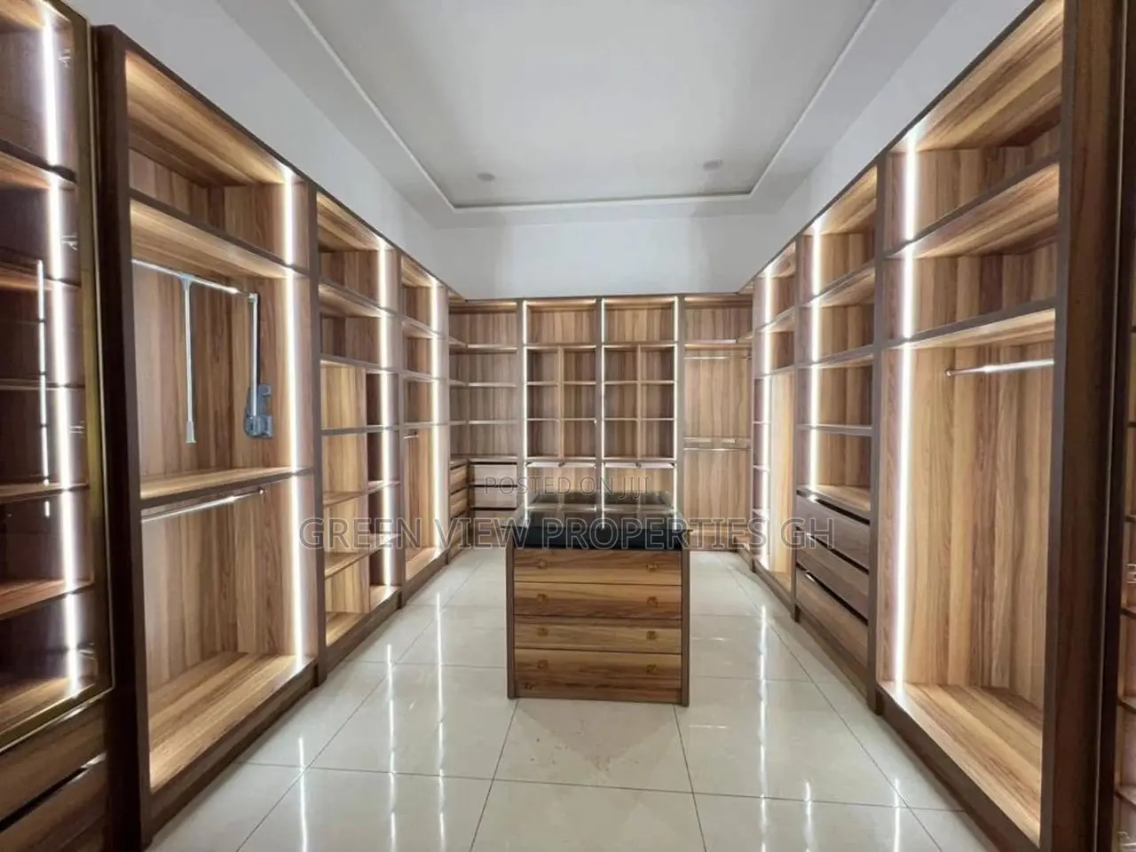 Furnished 5bdrm Duplex in Airport Residential Area for sale