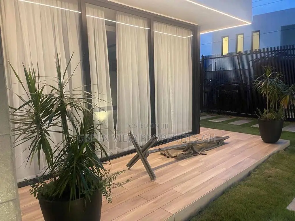 Furnished 6bdrm Mansion in Airport Residential Area for sale