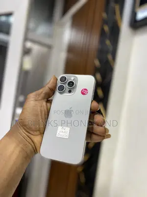 Apple iPhone 15 Pro Max 512 GB White