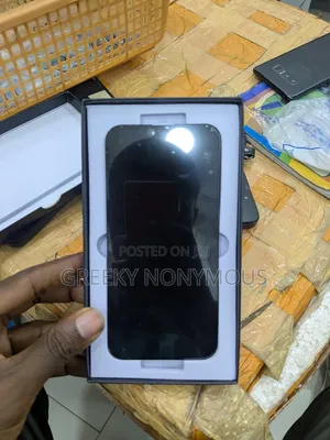 14 Pro Max Oled Screen