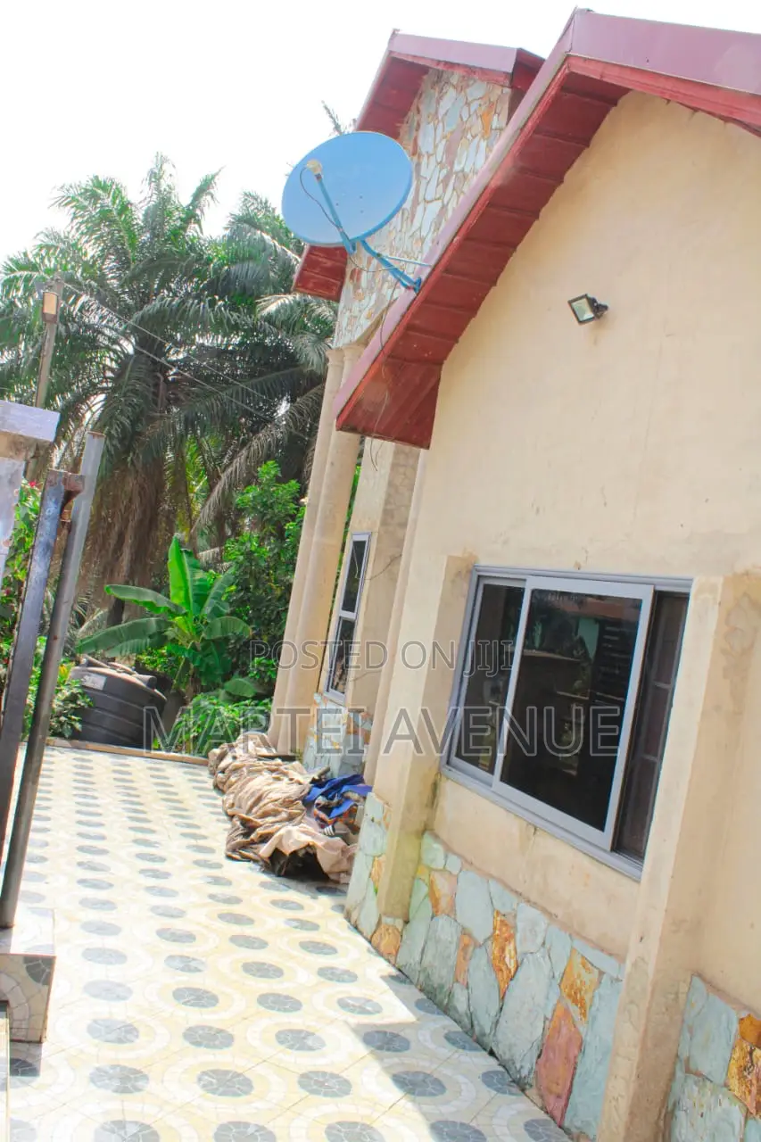 4bdrm House in Penkwase, Sunyani Municipal for sale