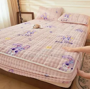 Luxury Cotton Bedspread Set With Pillowcases
Description