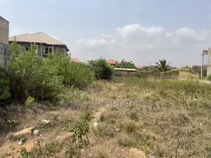 A Plot of Land Is for Sale in Comm.25 Tema Peace Be