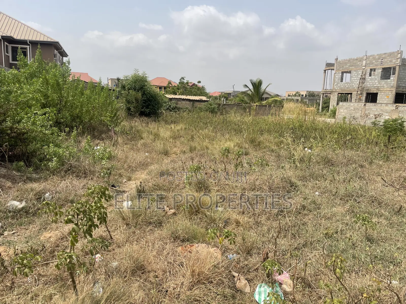 A Plot of Land Is for Sale in Comm.25 Tema Peace Be