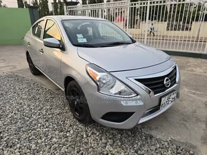 Nissan Versa 1.6 S 2019 Silver