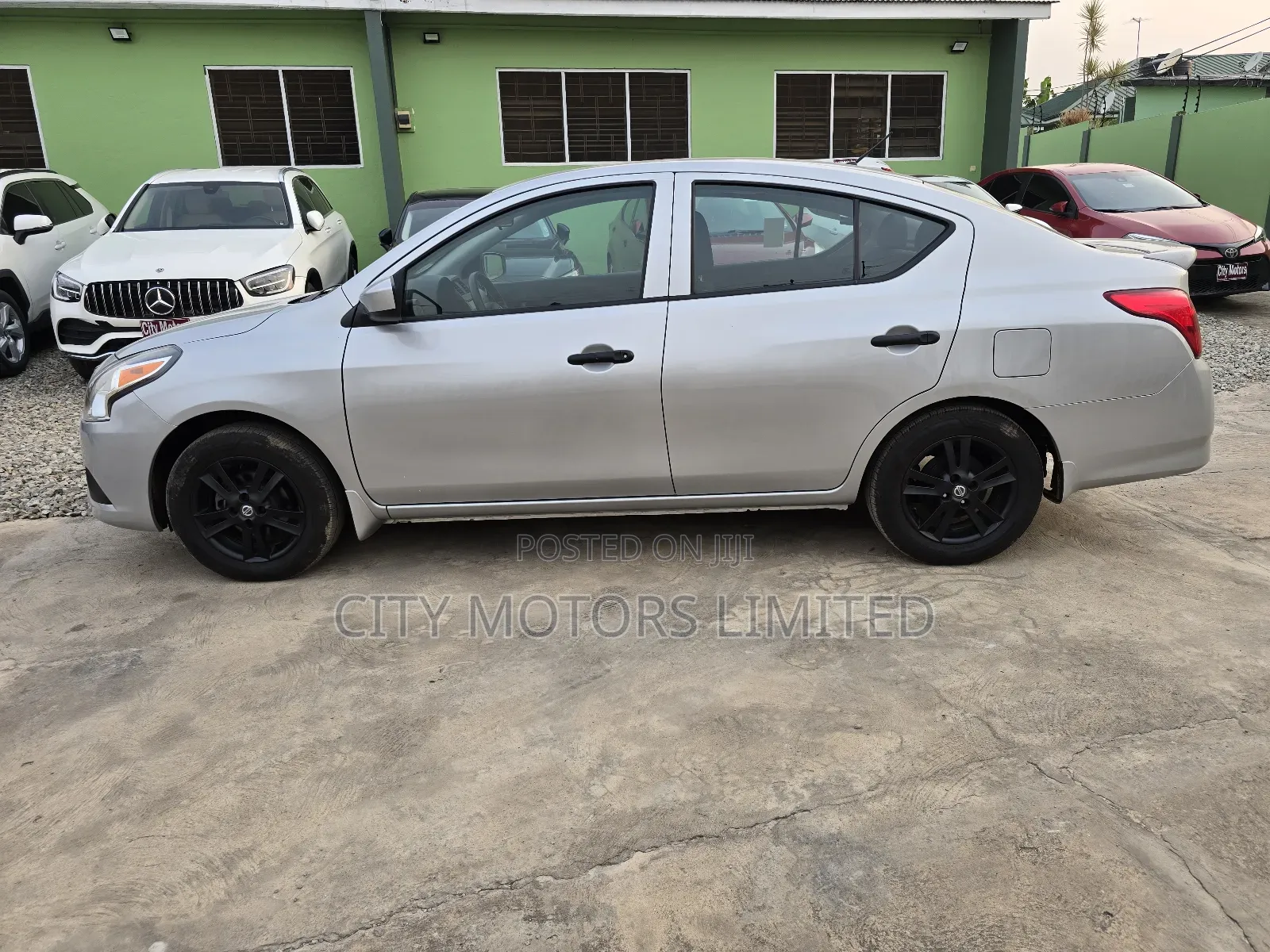 Nissan Versa 1.6 S 2019 Silver