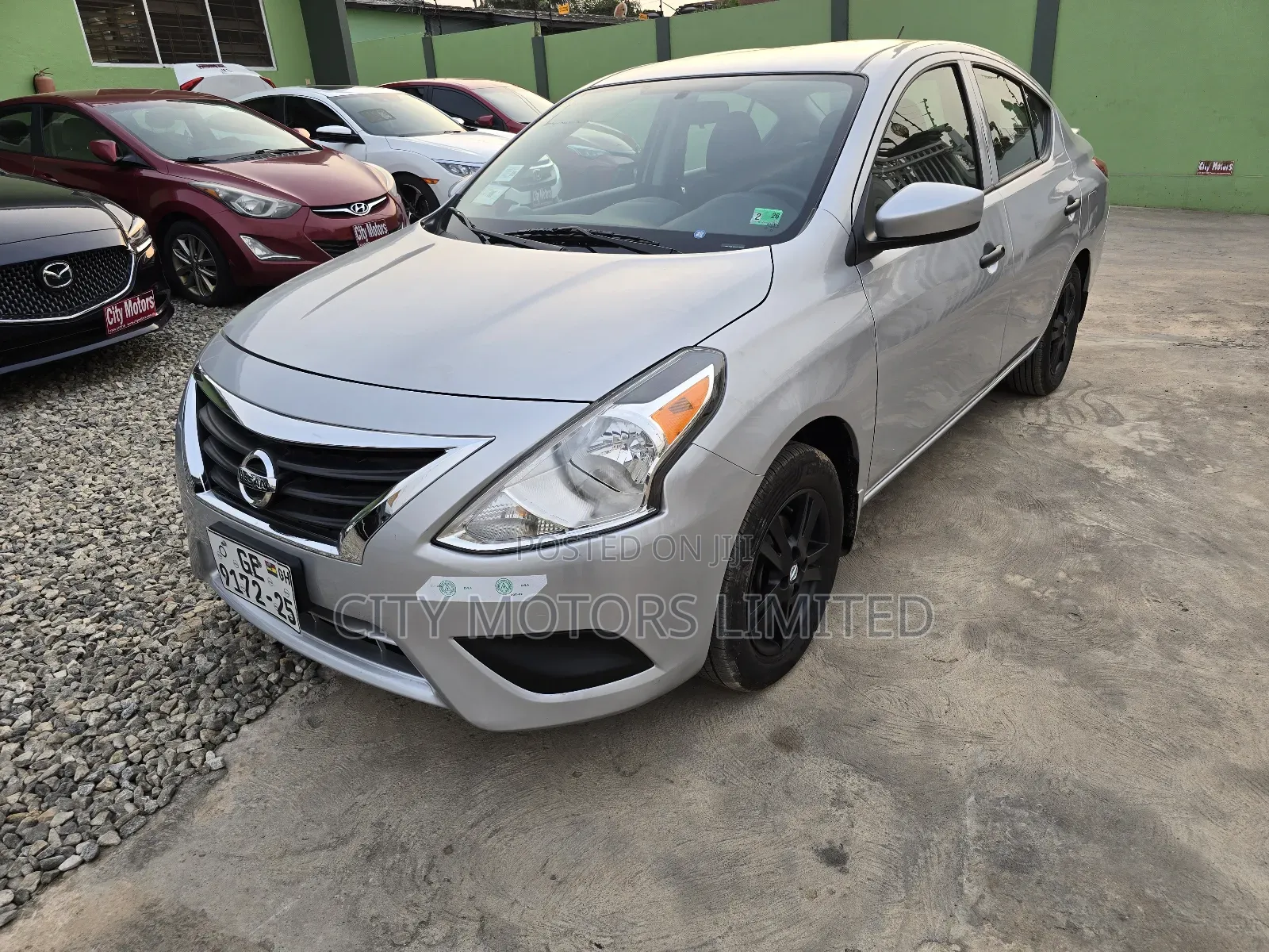 Nissan Versa 1.6 S 2019 Silver