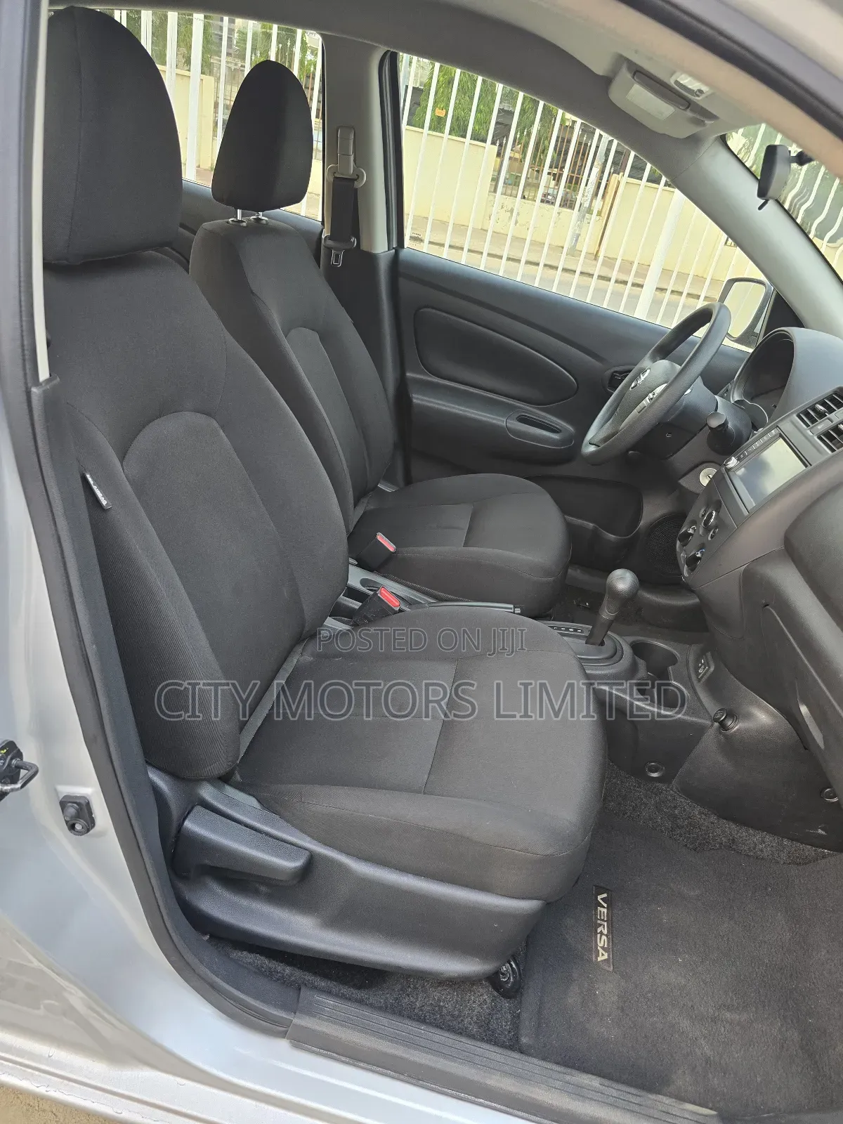 Nissan Versa 1.6 S 2019 Silver